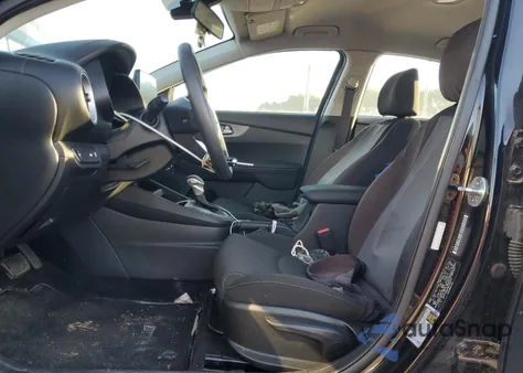 2021 Kia Forte Fe from USA, damaged, VIN 3KPF24AD0ME266077